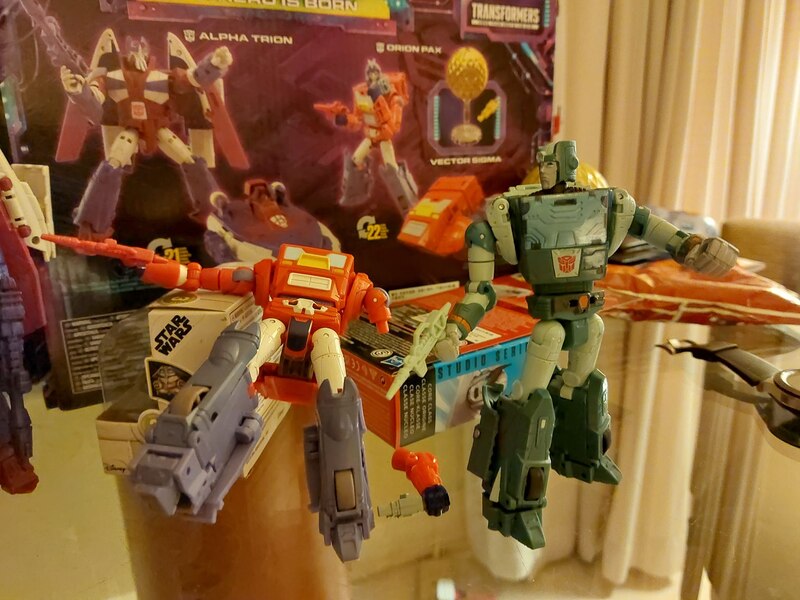 Transformers A Hero Is Born Alpha Trion And Orion Pax In Hand Image  (2 of 10)